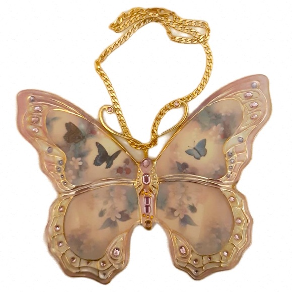 The Bradford Exchange Other - FINE PORCELAIN - ENCHANTED WINGS Artist Design C2987 Collectable Vintage